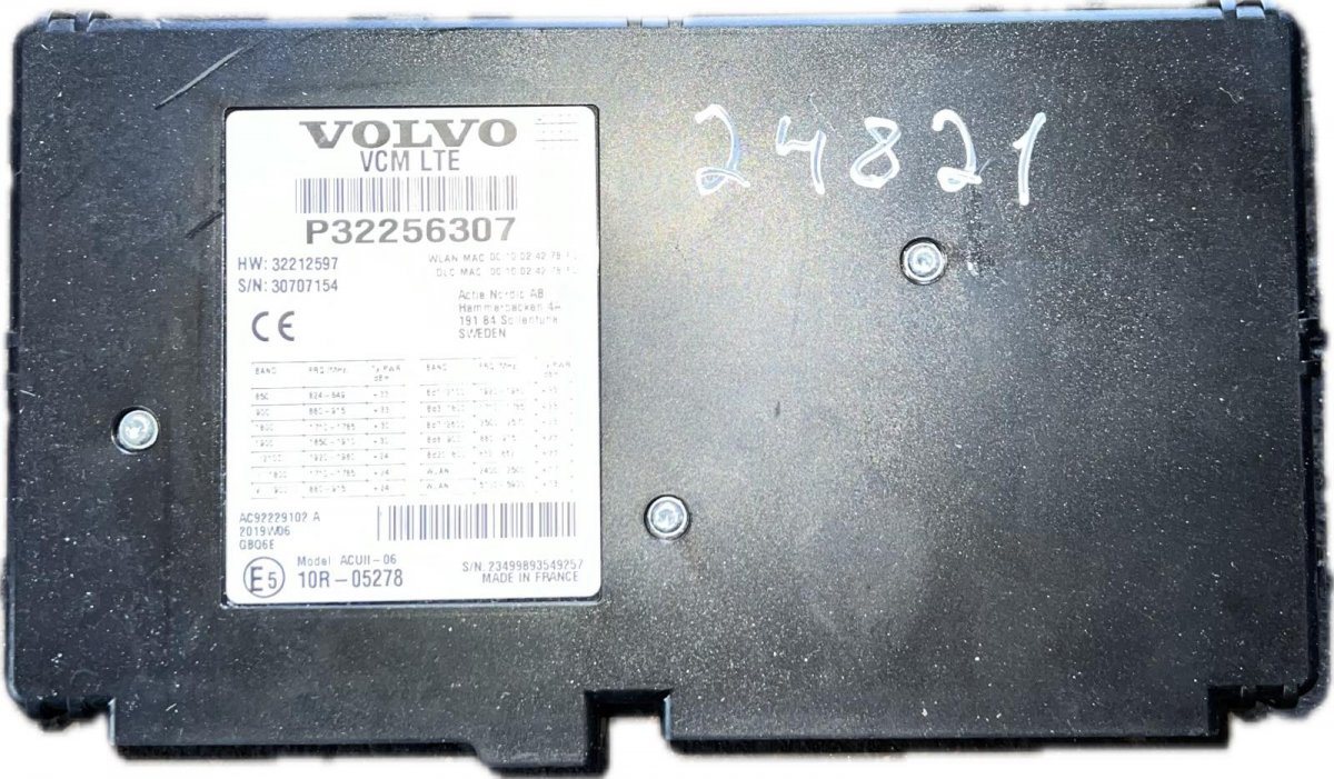 Volvo S90 Phone / bluetooth control unit 32256307 Phone / bluetooth control unit VOLVO S...