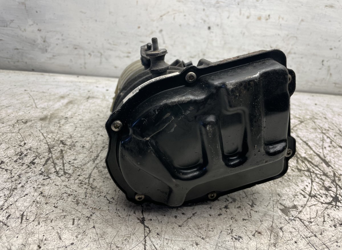 Volvo S60 roolivõimendi pump Power steering pump VOLVO S60 II / V60 I (2010-...