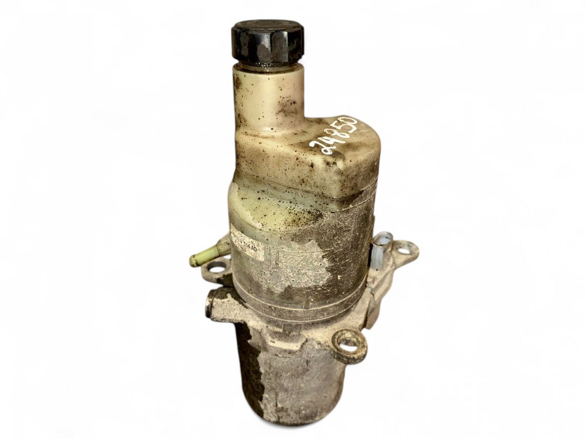 Volvo C30 roolivõimendi pump 36050678 Power steering pump VOLVO S40 / V50 / ...