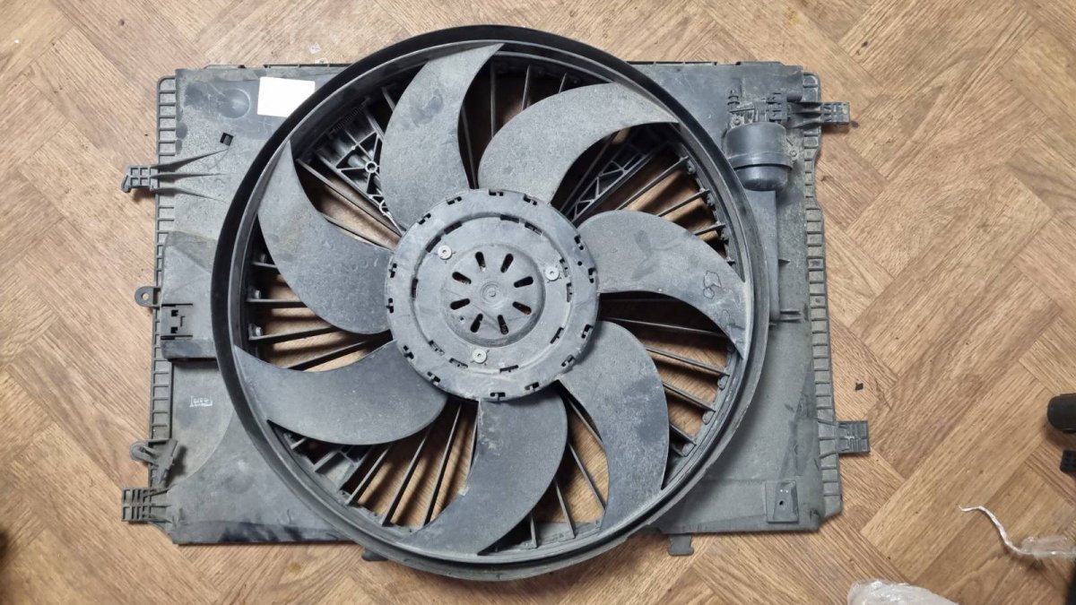 Mercedes-Benz S Coupe (C217) Radiator Fan Electric Radiator Fan Electric MERCEDES-BENZ E-CLASS Cou...