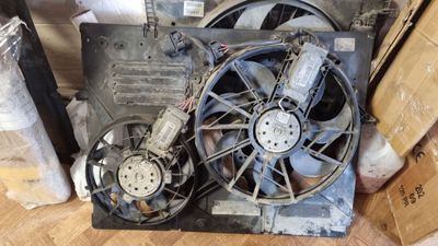 0130303922 Вентилатор на радиатора електрически VW TOUAREG I (7L) (2002-2010)