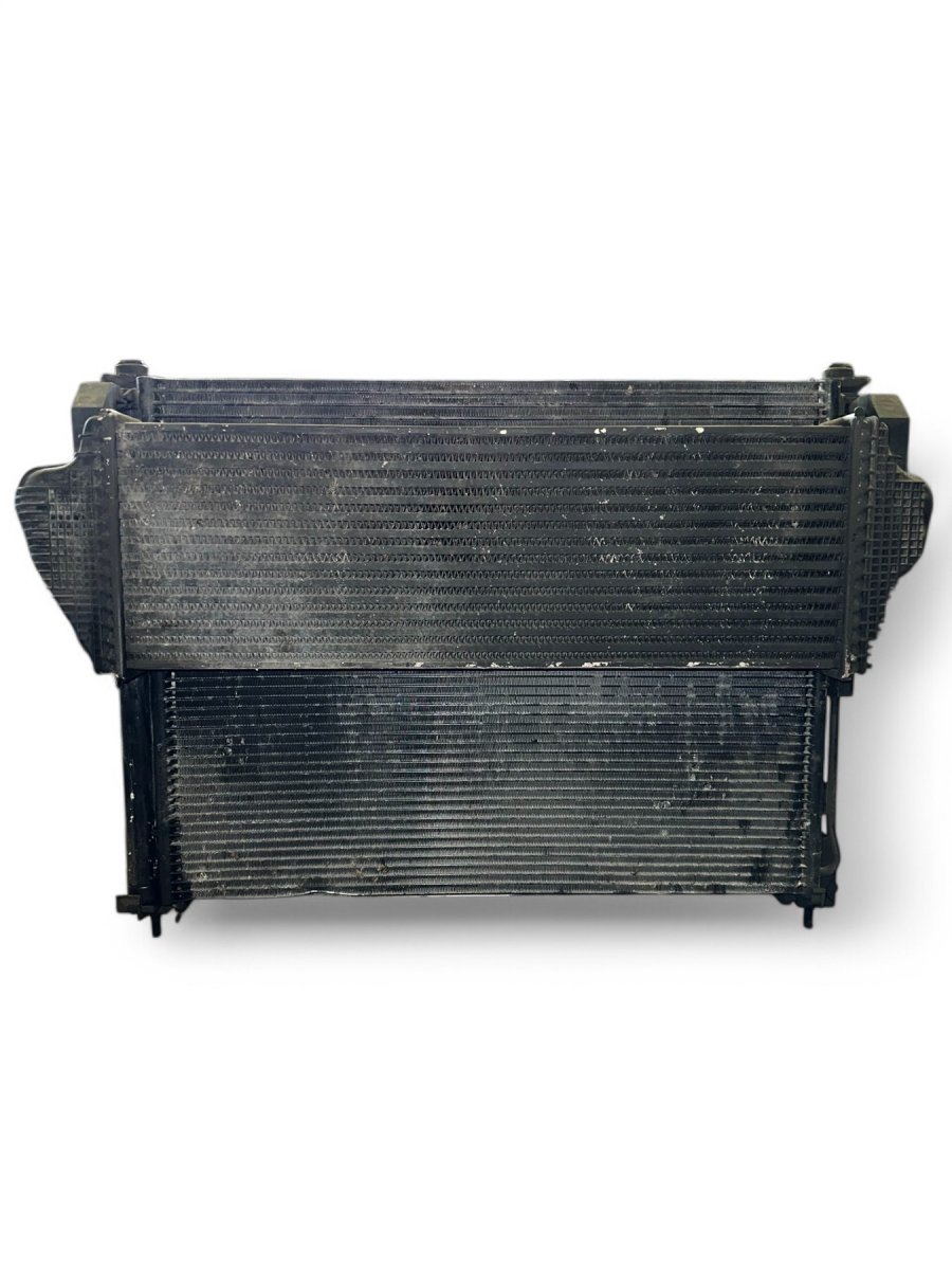 Jeep Grand Cherokee (WK) Radiator set 55038002AH 55038002AI 55038994AF 55038994AG 550...