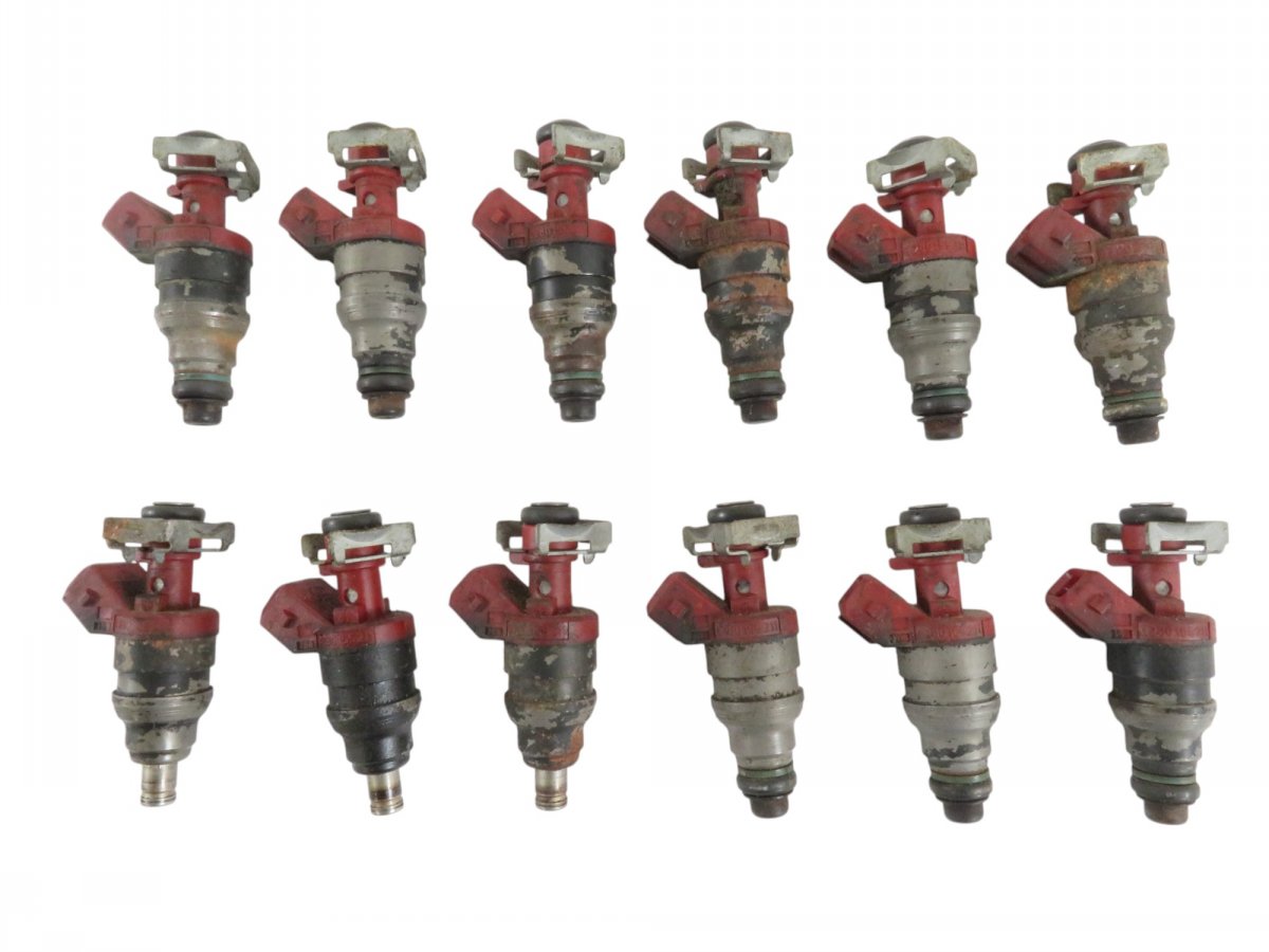 Mercedes-Benz 200 - 500 / E (W124) Fuel Injector 0000786923 A0000786923 0280155211 A0000785049 0...