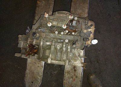 Getriebe MITSUBISHI OUTLANDER I (CU, ZE, ZF) (2001-2006)