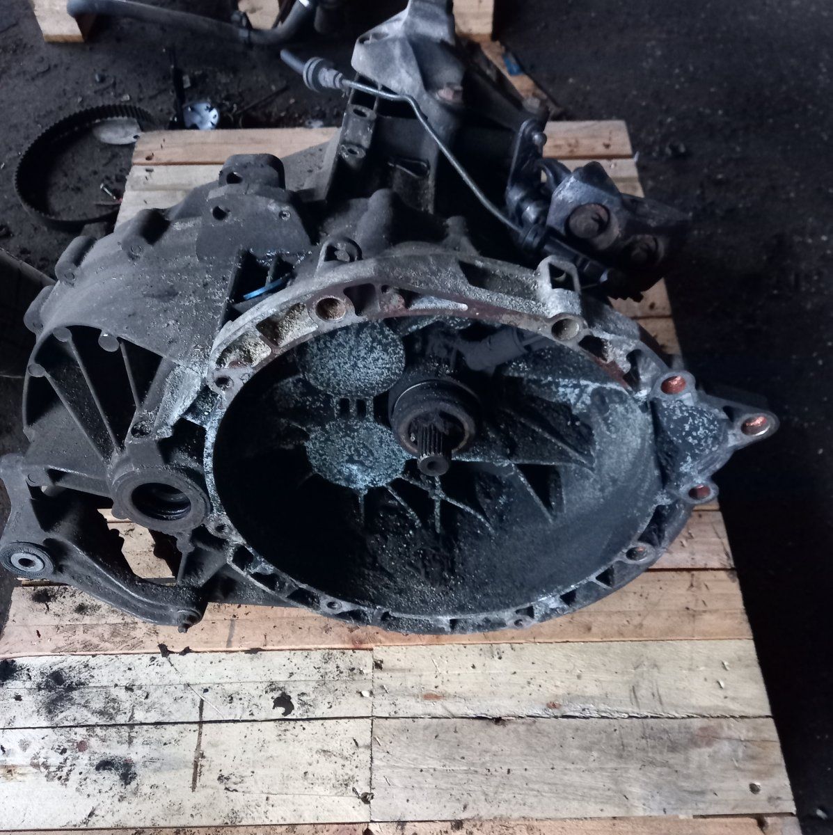 Gearbox VOLVO S40 / V50 / C30 / C70 (MS, MW) (2004-2012)
