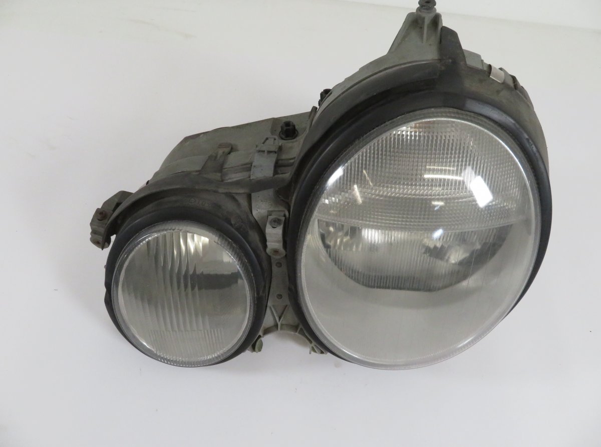 Mercedes-Benz 280SL - 600SL / SL (R129) headlight left A2108203961 Headlight left MERCEDES-BENZ E-CLAS...