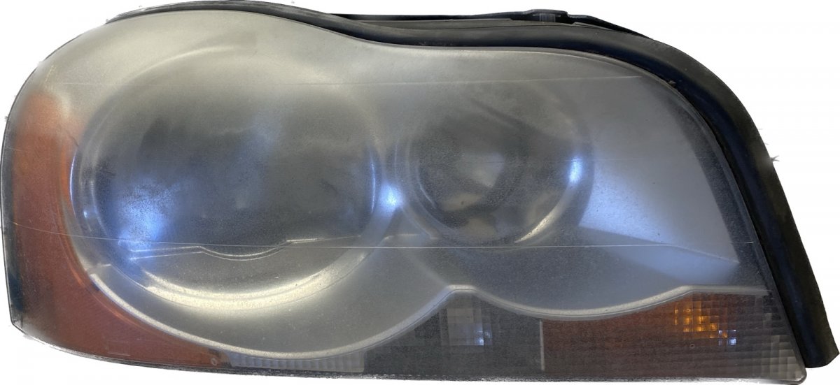 Volvo XC90 headlight right Headlight right VOLVO XC90 I (2002-2014)

Part ...