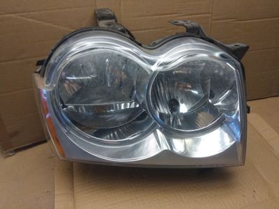 Headlight right JEEP GRAND CHEROKEE III (WH) (2005-2010)