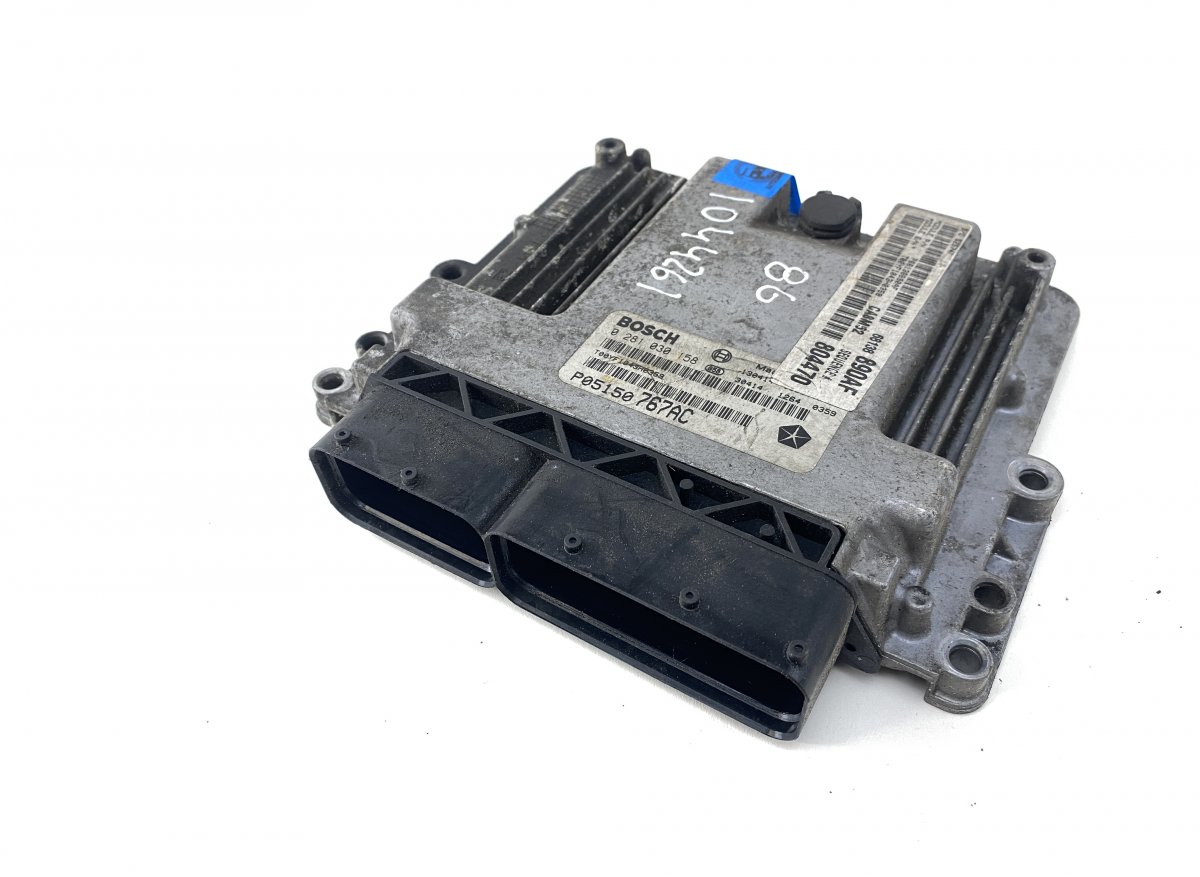 Jeep Grand Cherokee (WK) Engine Control Unit / module (ECU) 0281030158 Engine Control Unit / module (ECU) J...