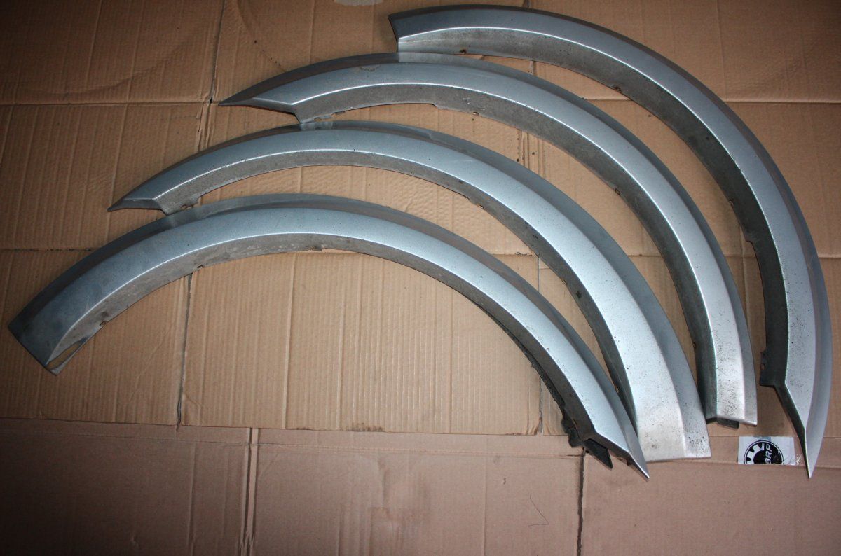 Fender Flare Front Right MERCEDES-BENZ ML-CLASS (W164) (2005-2011)