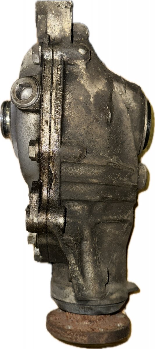 BMW 3 (E90 / E91 / E92 / E93) Дифференциал переднего моста 31507560233 Front axle Differential BMW 3 (E90,...