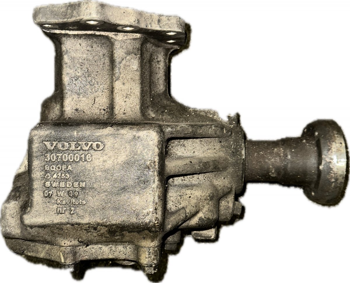 Volvo XC90 Etuakselin tasauspyörästö 30700016 36002051 36002051 30700016 30783422 30...