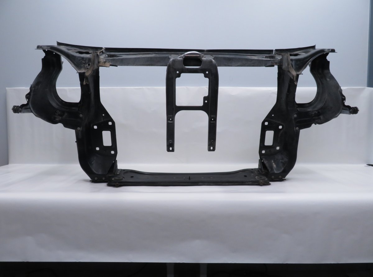 Mercedes-Benz A (W169) Front panel A1646200486 1646200486 Front panel MERCEDES-BEN...