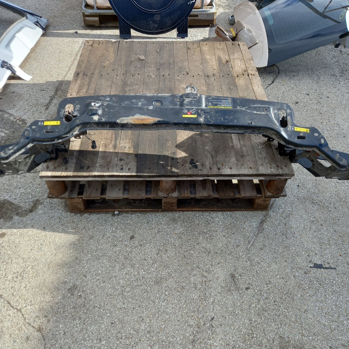 Volvo XC90 Front panel Front panel VOLVO XC90 I (2002-2014)

Part code...