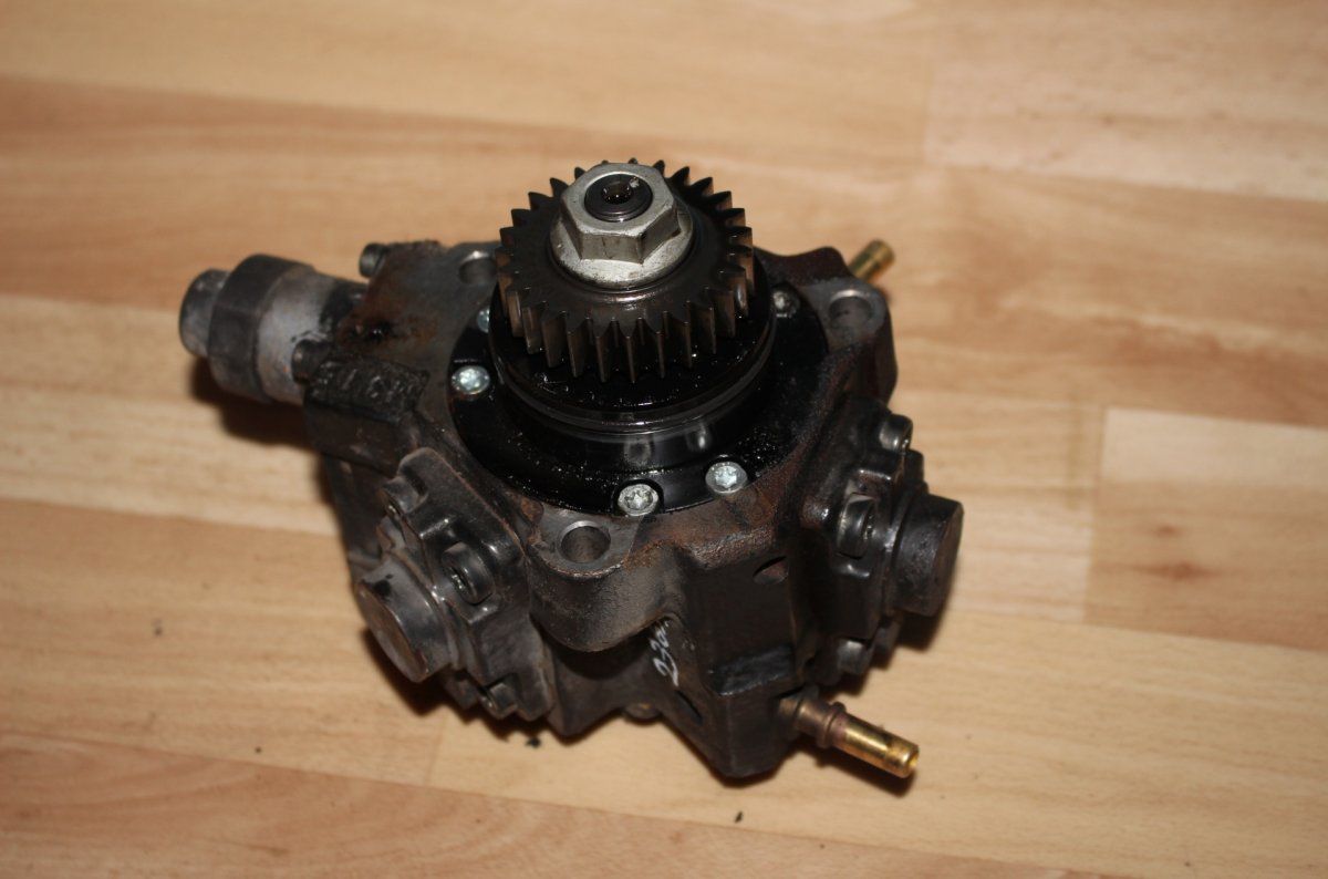 0445010223 Fuel injection pump, diesel NISSAN QASHQAI I (J10) (2007-2013)