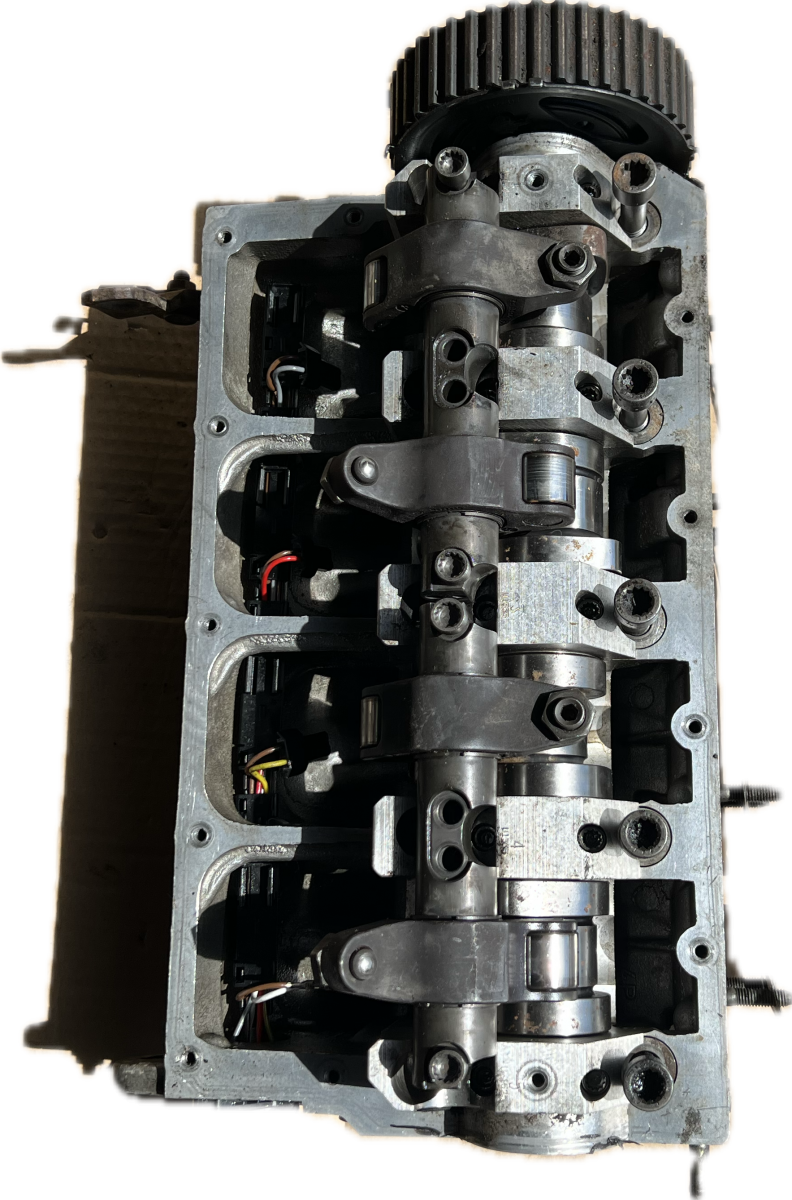 Volkswagen Passat головка цилиндра Cylinder Head VW PASSAT B5 (3B3) (2000-2005)

G...