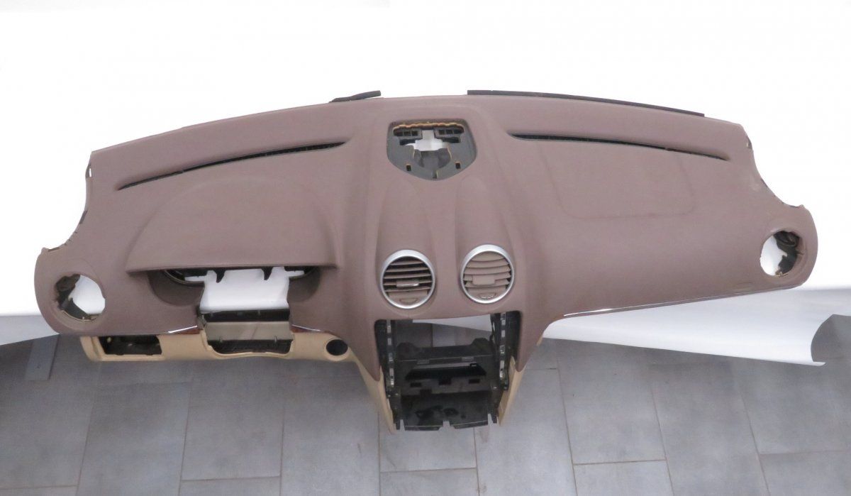 A16468021001B70 A1646802100 A16468042871B70 A1646804287 Dashboard MERCEDES-BENZ GL-CLASS (X164) (2006-2012)