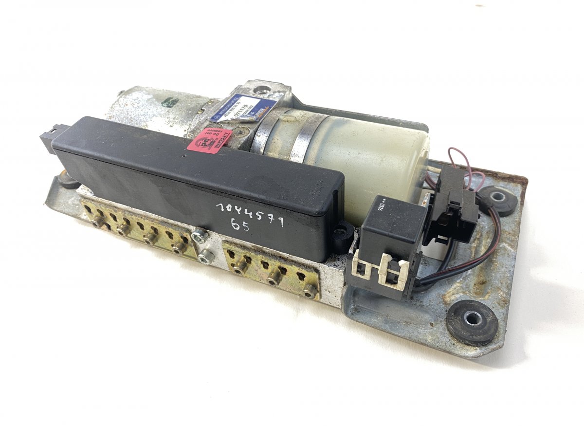 Mercedes-Benz A (W168) Convertible Top motor HB70058-002 HB70058002 Convertible Top motor ME...