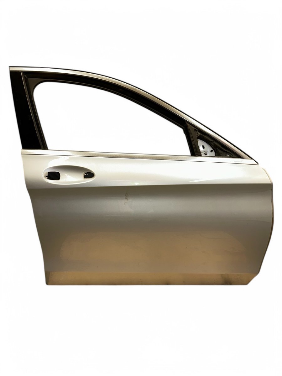 Mercedes-Benz A (W176) Door Front Right A2057200205 Door Front Right MERCEDES-BENZ C-CL...
