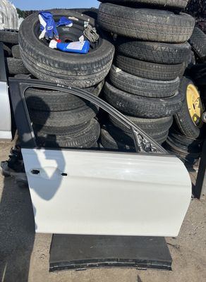 Drzwi przednie prawe BMW 3 (F30, F31, F34, F80) (2011-2019)