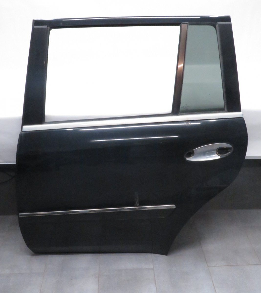A1647300905 1647300905 Door Rear  Left MERCEDES-BENZ GL-CLASS (X164) (2006-2012)