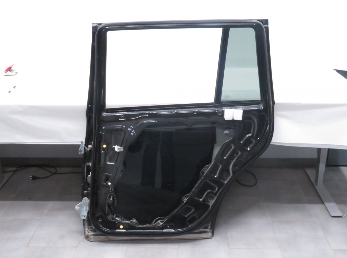 Mercedes-Benz A (W169) Door Rear Right A1647301005 1647301005 Door Rear Right MERCEDES...