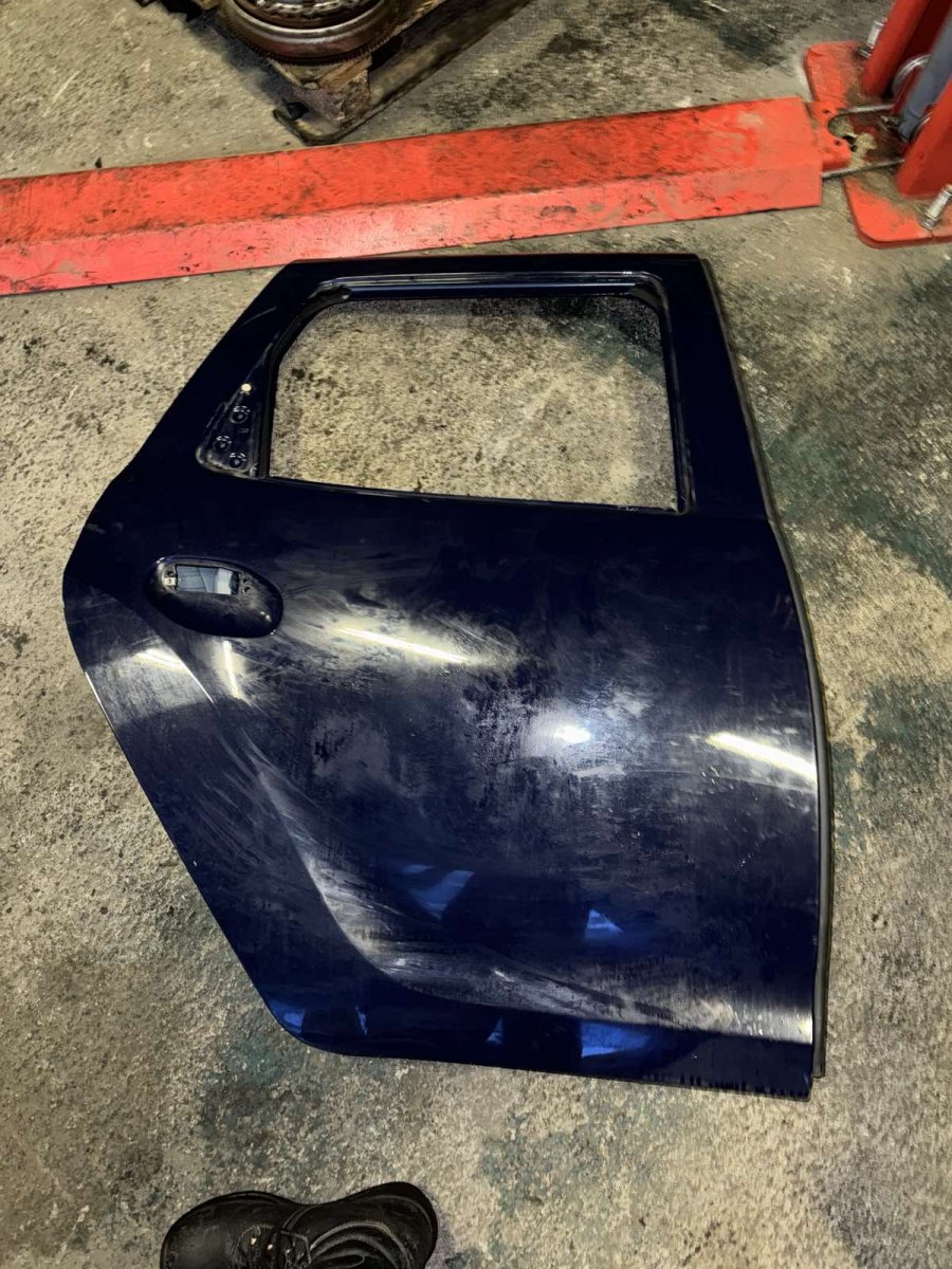 Dacia Duster Door Rear Right Door Rear Right DACIA DUSTER II (2017-2024)

Pa...