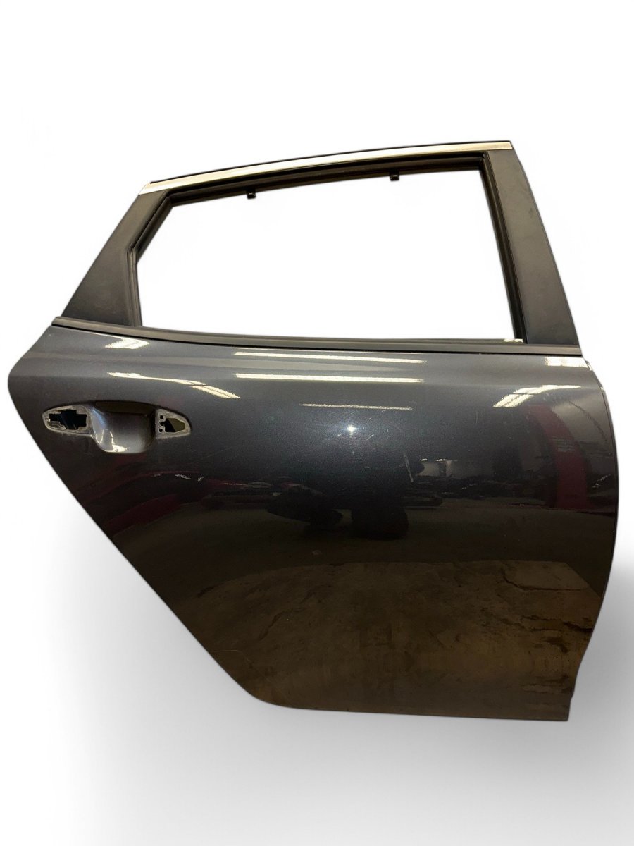Kia Optima (JF) Door Rear Right 77004D4010 Door Rear Right KIA OPTIMA IV (JF) (...