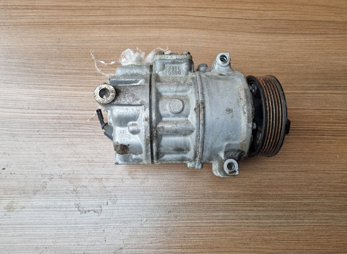 Seat Leon AC / aircon Compressor 5Q0820803M PXE16 AC / aircon Compressor SEAT LE...
