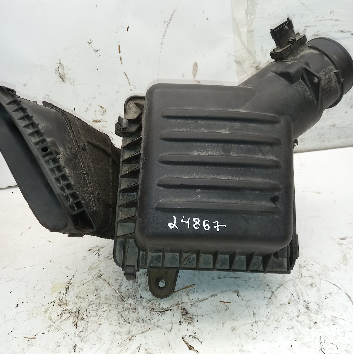 Jeep Grand Cherokee (WK) Air Cleaner (filter box) 0281006247 68213830AA 68147793AA 68105545AA Air...