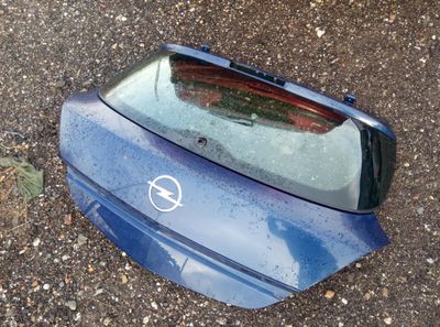 Крышка багажника / задняя дверь OPEL ASTRA H (2004-2014)