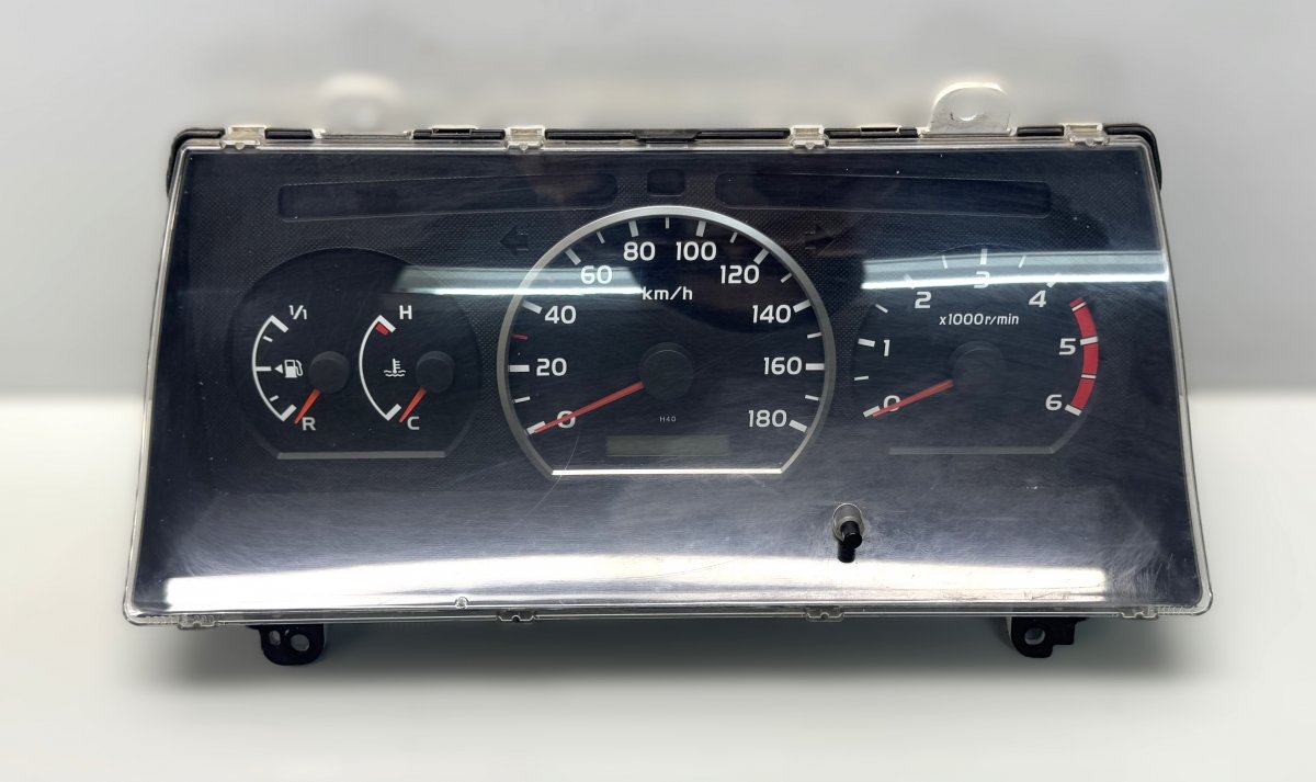 Toyota Hiace (H200) приборы 8380026D12 Instrument Cluster TOYOTA HIACE / GR...