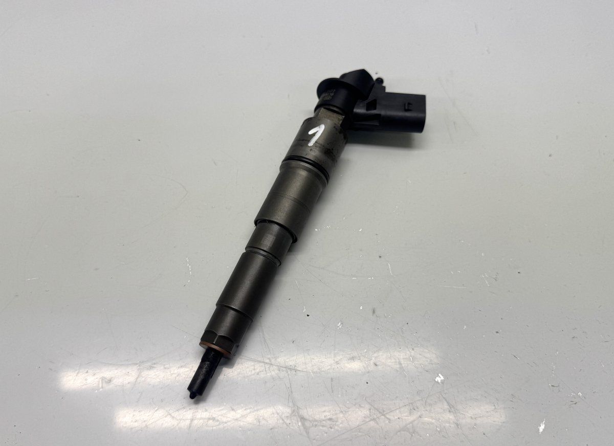 779272104 Fuel Injector BMW 3 (E90, E91, E92, E93) (2005-2011)