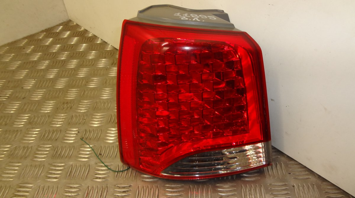 Kia Sorento tail light left 924012P020 Tail light left KIA SORENTO II (XM) ...