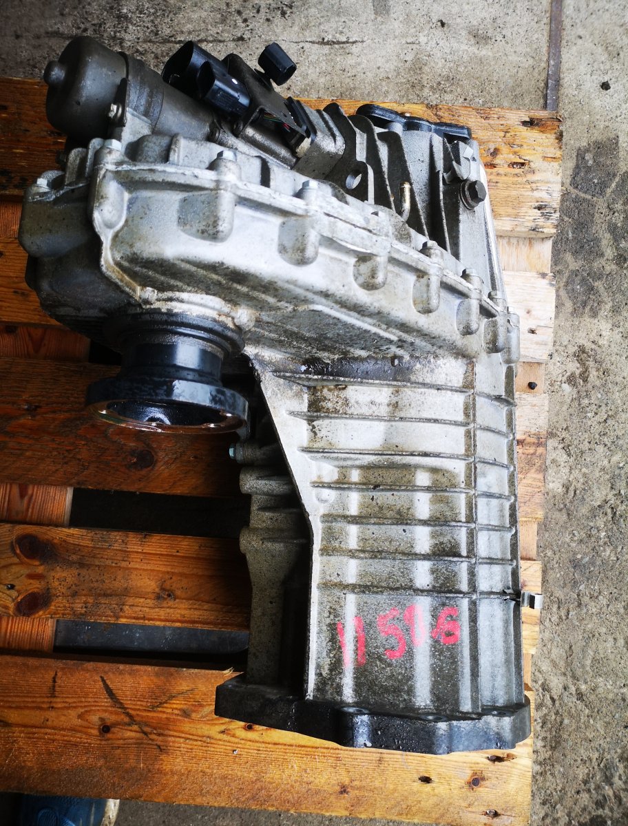 Volkswagen Touareg Transfer box Transfer Box VW TOUAREG I (7L) (2002-2010)

Par...