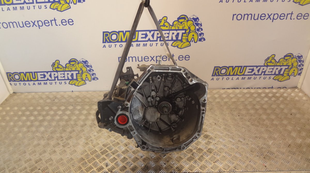 Nissan Qashqai Gearbox TL4B113 Gearbox NISSAN QASHQAI I (J10) (2007-20...