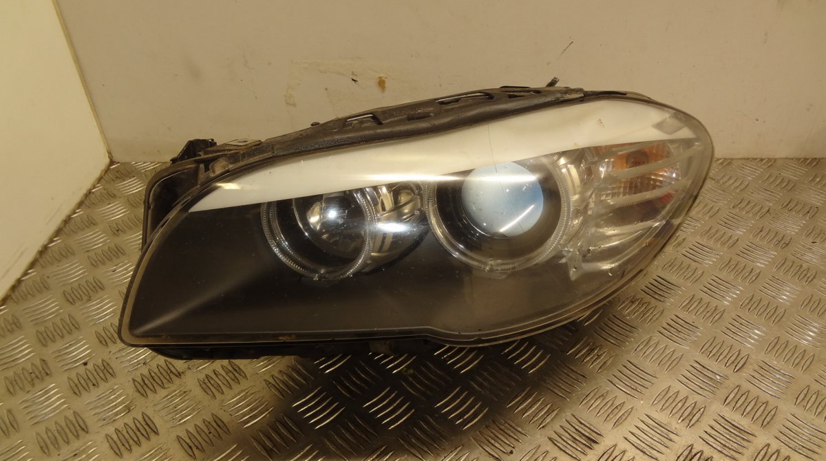 BMW 5 (E60 / E61) esituli (vasak) 1LL010131-03/AH Headlight left BMW 5 (F10, F11)...