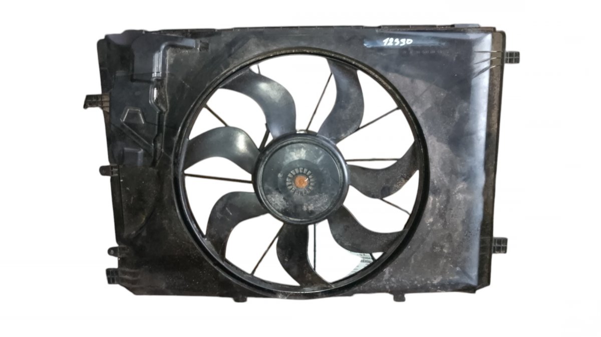 Mercedes-Benz CLA (C117) Radiator Fan Electric A2045000293 Radiator Fan Electric MERCEDES-BENZ...