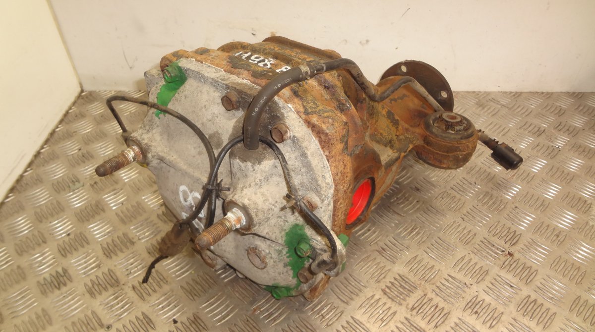 Nissan Pathfinder (R51) Rear axle differential 38311EB300 Rear axle differential NISSAN PATHFI...