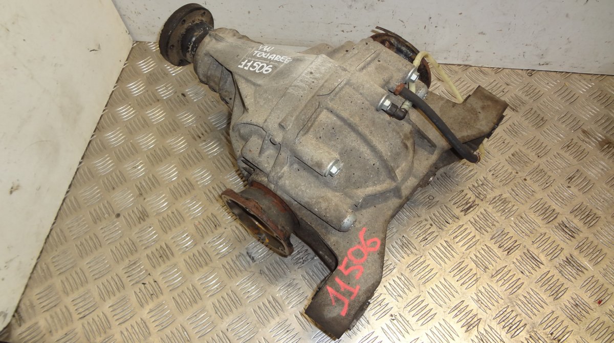 Volkswagen Touareg Rear axle differential 0AC525017D Rear axle differential VW TOUAREG I ...
