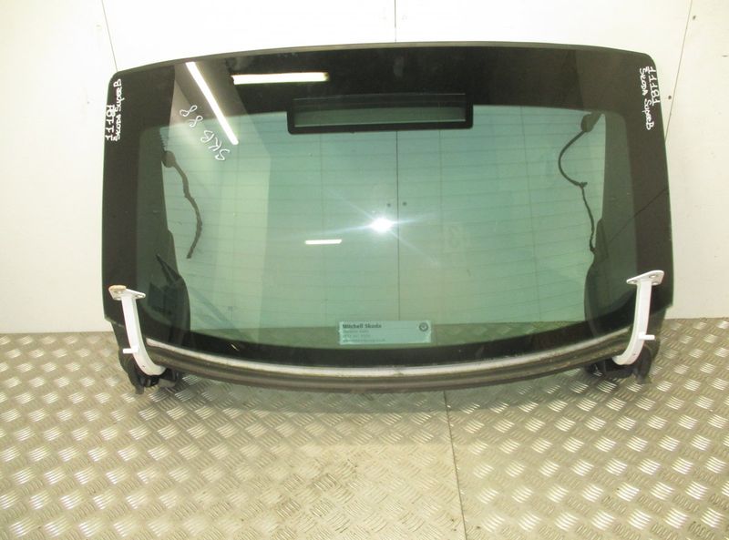 Rear Window glass SKODA SUPERB II (3T4, 3T5) (2008-2015)