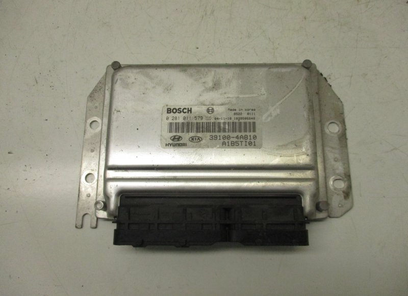 Kia Sorento Engine Control Unit / module (ECU) 0281011579 Engine Control Unit / module (ECU) K...