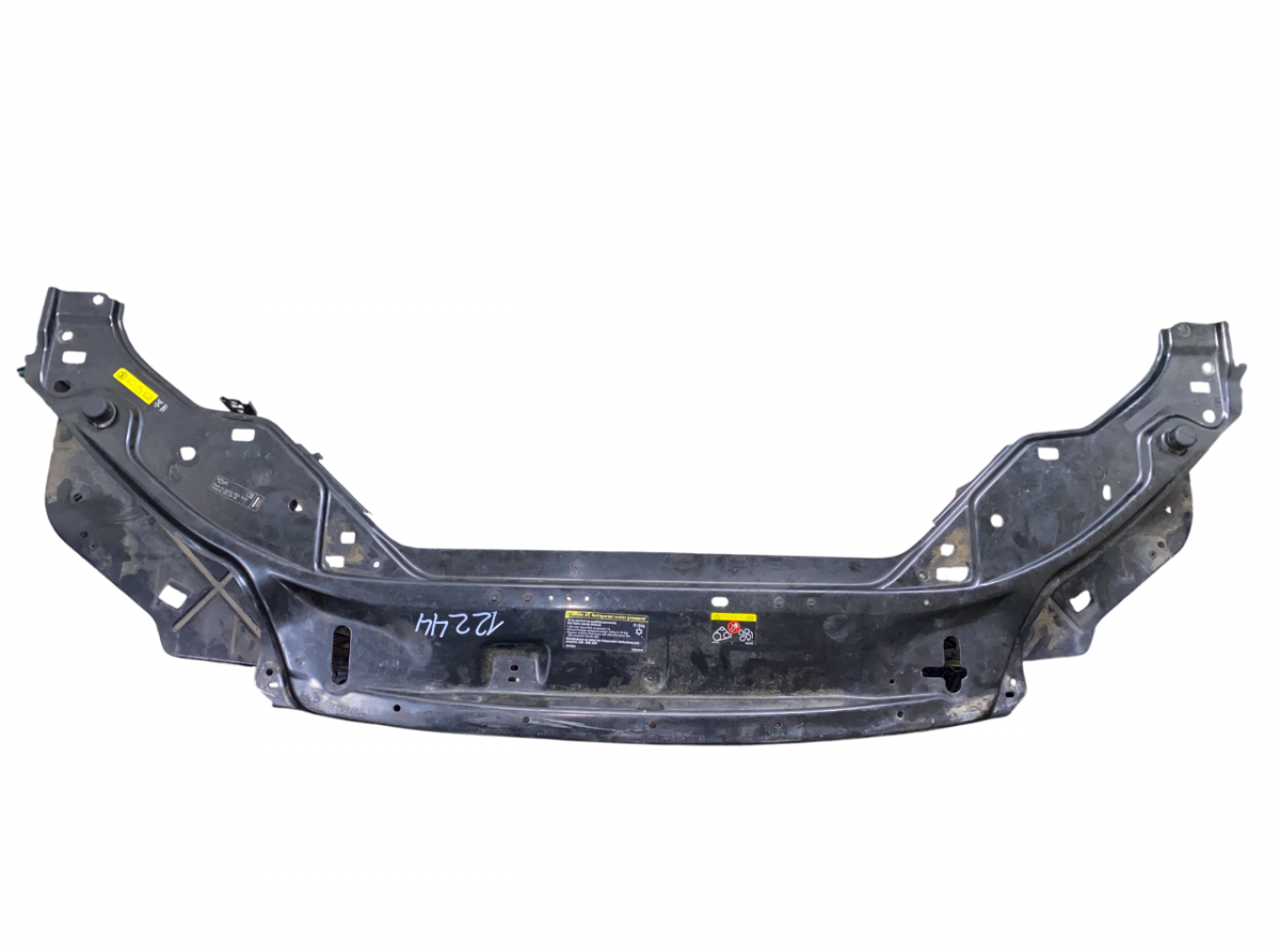 Volvo V70 Front panel 31335558 Front panel VOLVO V70 III (BW) (2007-2...