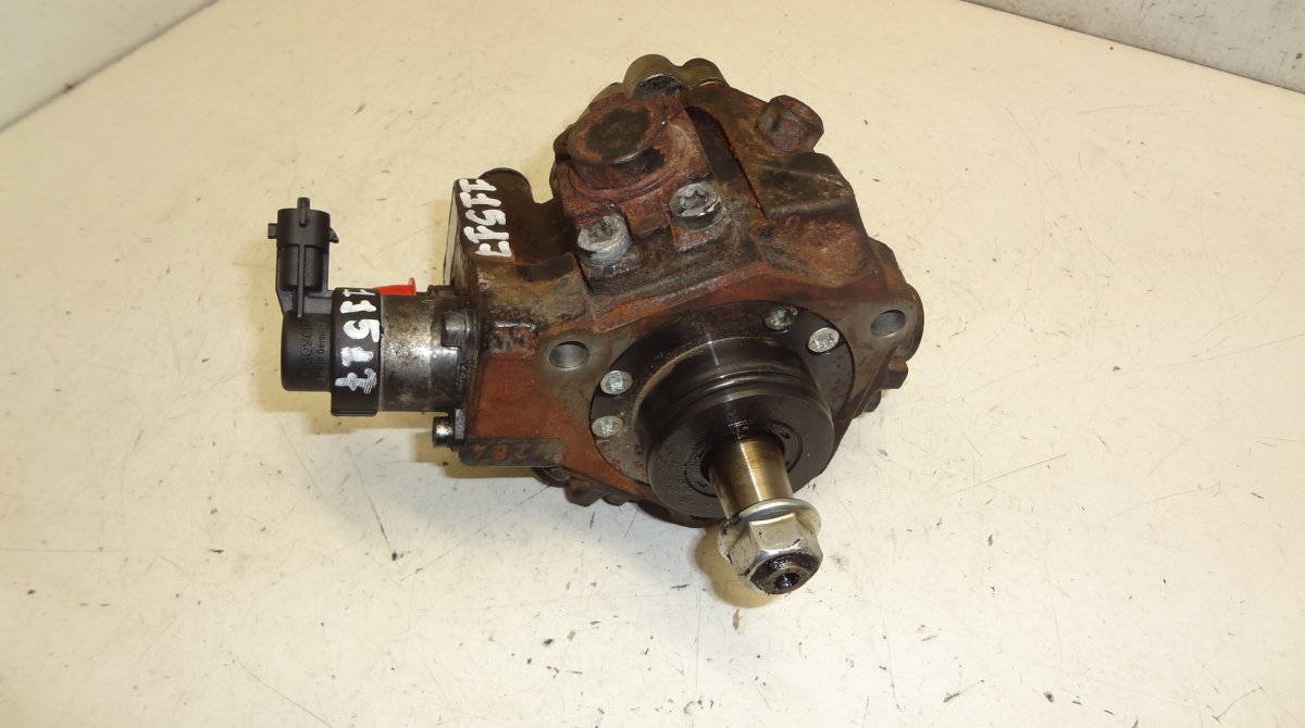Hyundai i40 Fuel injection pump, diesel 0445010206 Fuel injection pump, diesel HYUNDAI ...