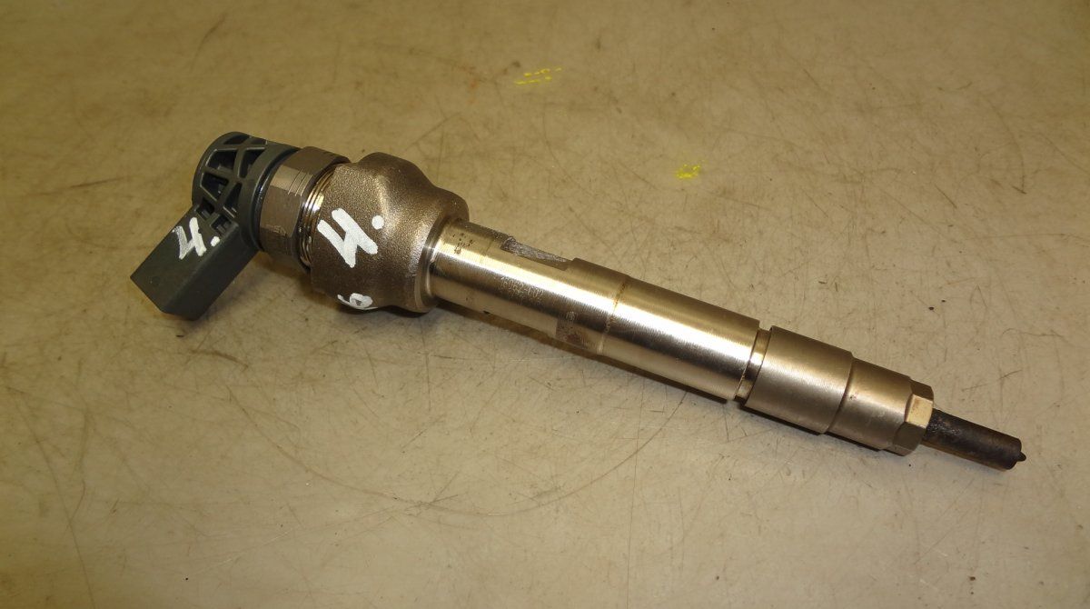 0445110613 Fuel Injector BMW 4 (F32, F33, F36, F82, F83) (2013-2020)
