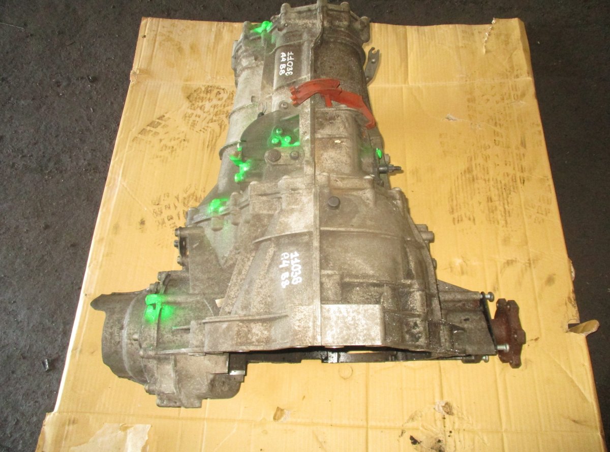 Audi A4 (B8) Gearbox Gearbox AUDI A4 / A4 ALLROAD (B8) (2007-2015)

...