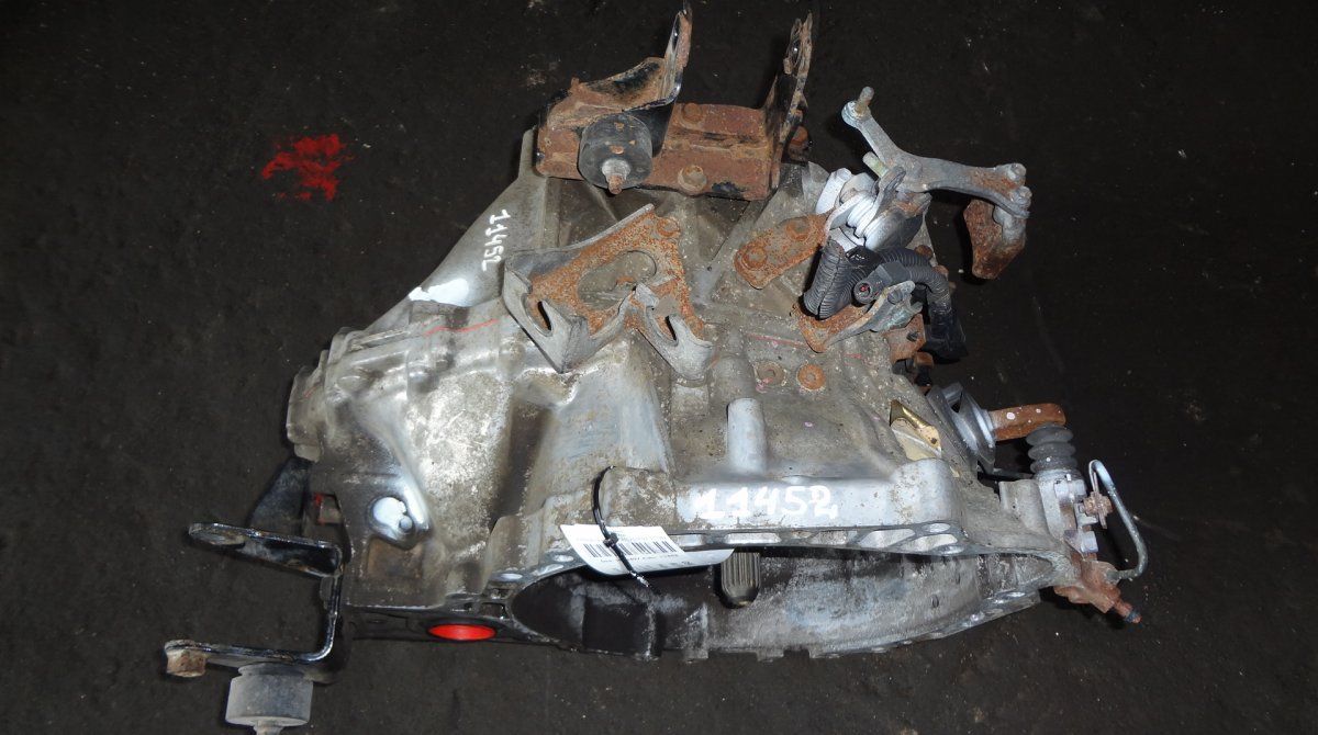 Gearbox TOYOTA AVENSIS (T250) (2003-2008)