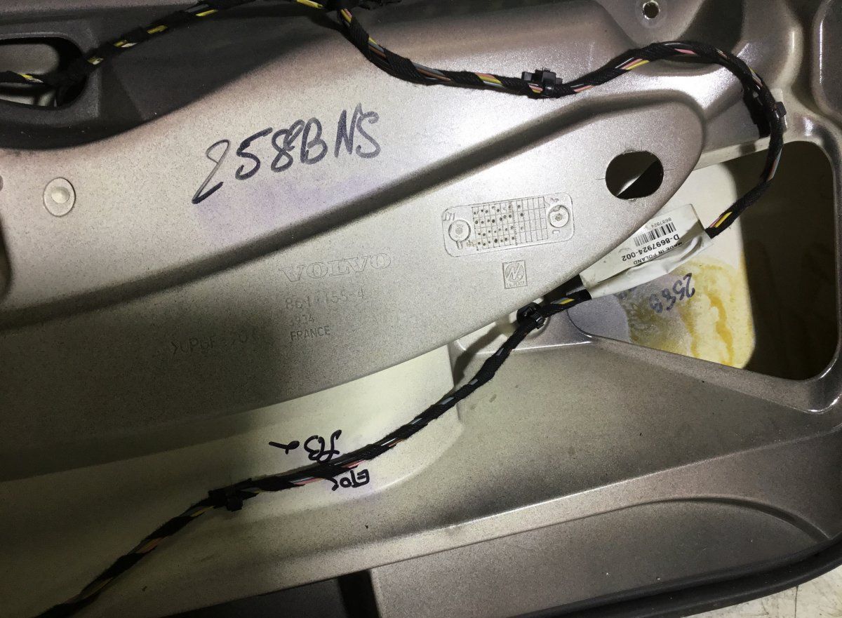 Bootlid / tailgate VOLVO V70 II / XC70 I (P80) (2000-2007)
