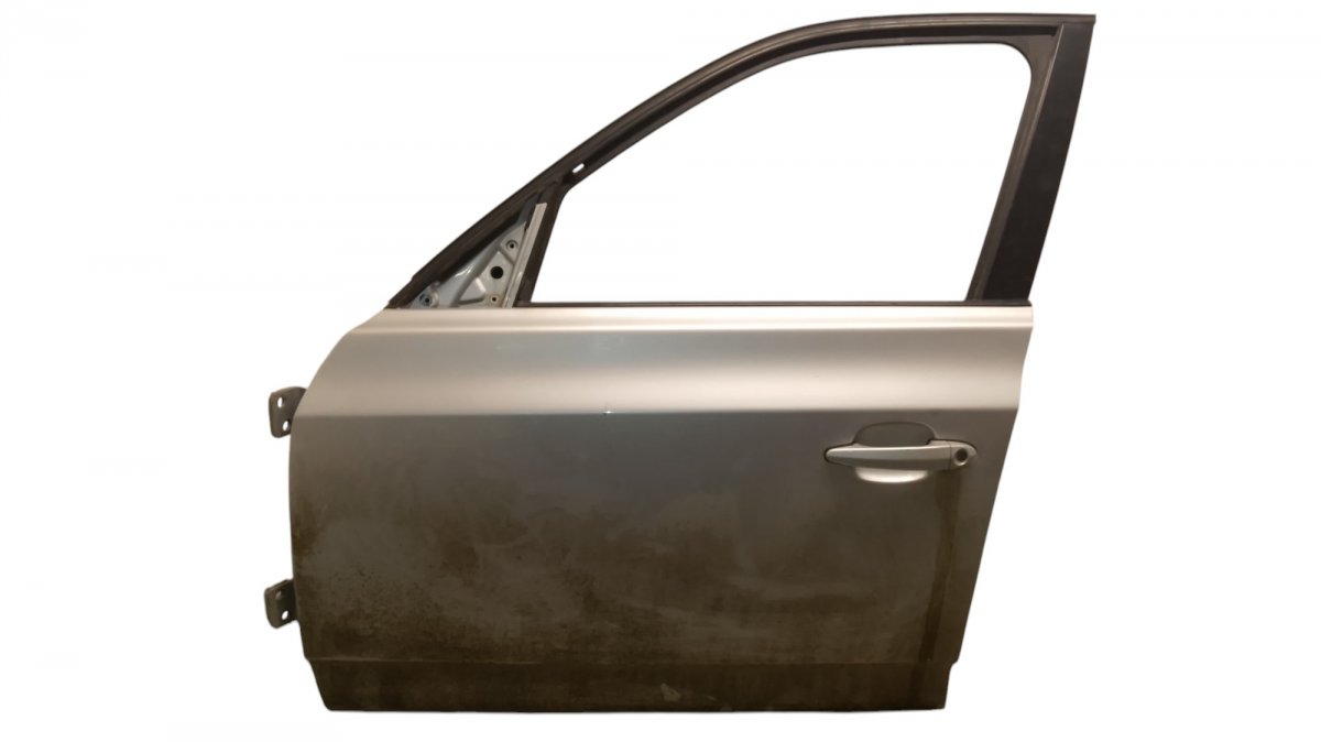 BMW X3 (E83) Door Front Left