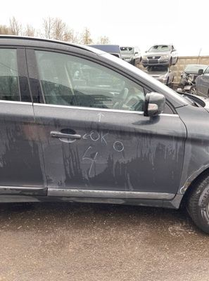 Врата предна дясна VOLVO XC60 I (2008-2017)